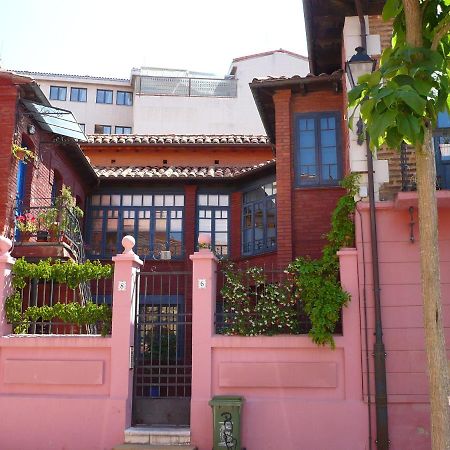 El 8 De Serranos - 1º - Casa Con Garaje Леон Екстер'єр фото